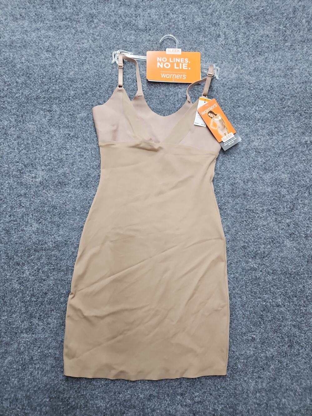 Warners Woman's Sleek Underneath SIZE Small Color Nude